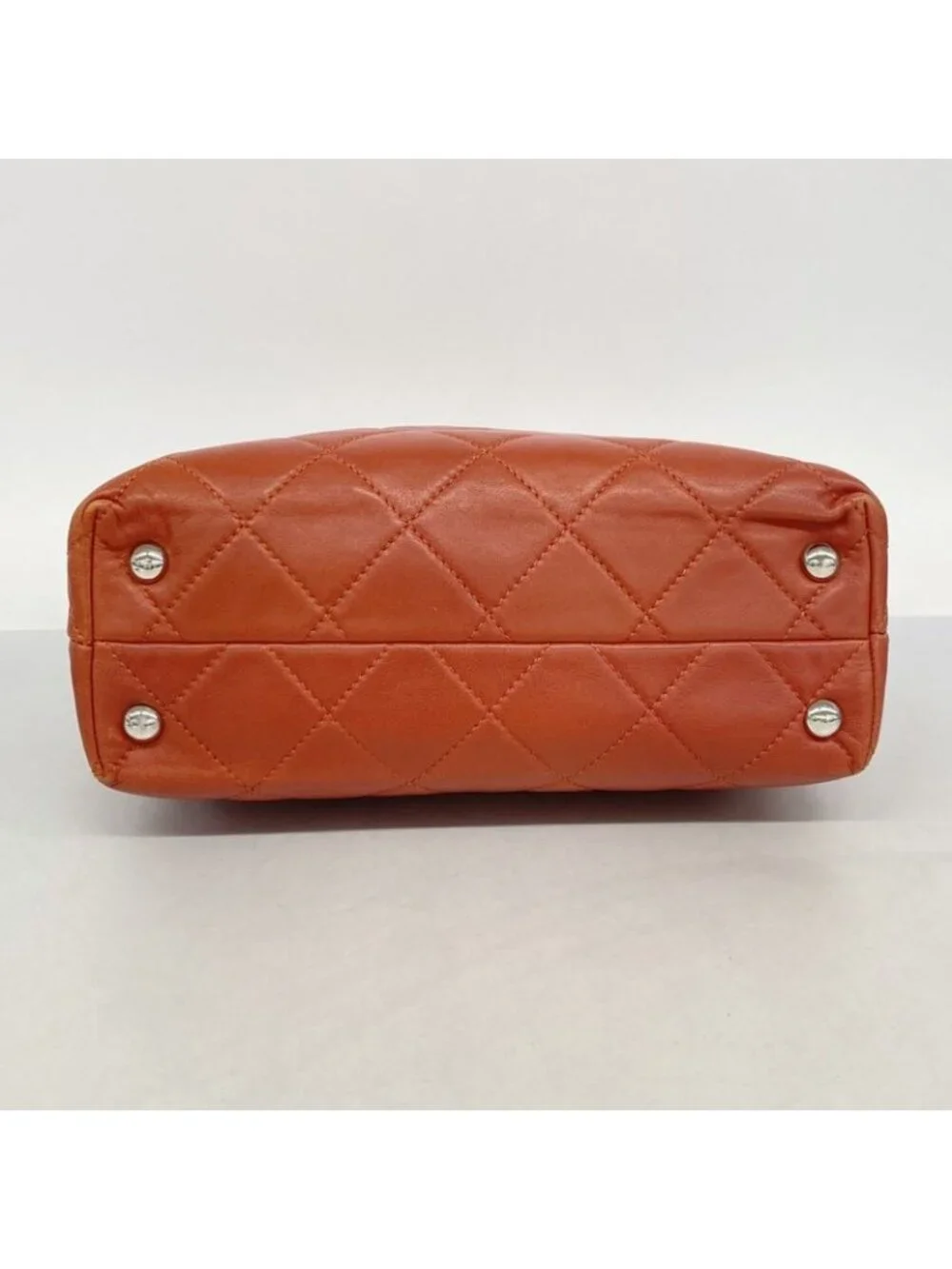 Chanel Chain Quilted Lambskin Red Silver Tote - Picture 3 of 9